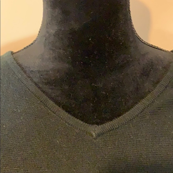 Black New York and Company sweater XS - Picture 2 of 4